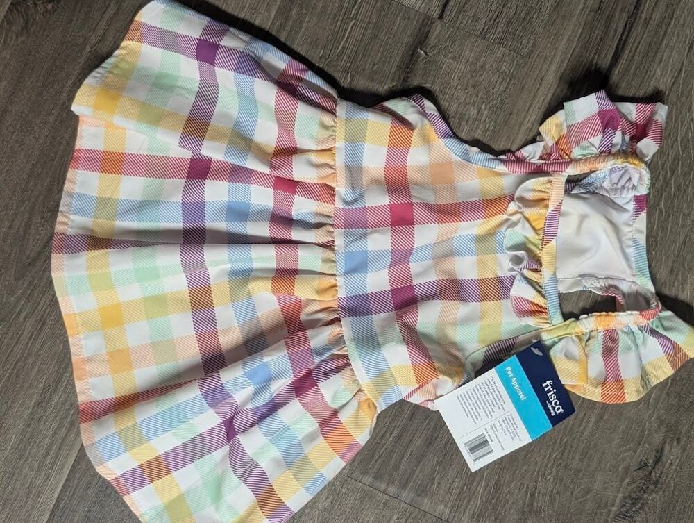 Frisco Ruffle Sleeve Dog & Cat Dress, Gingham Medium NWT Colorful